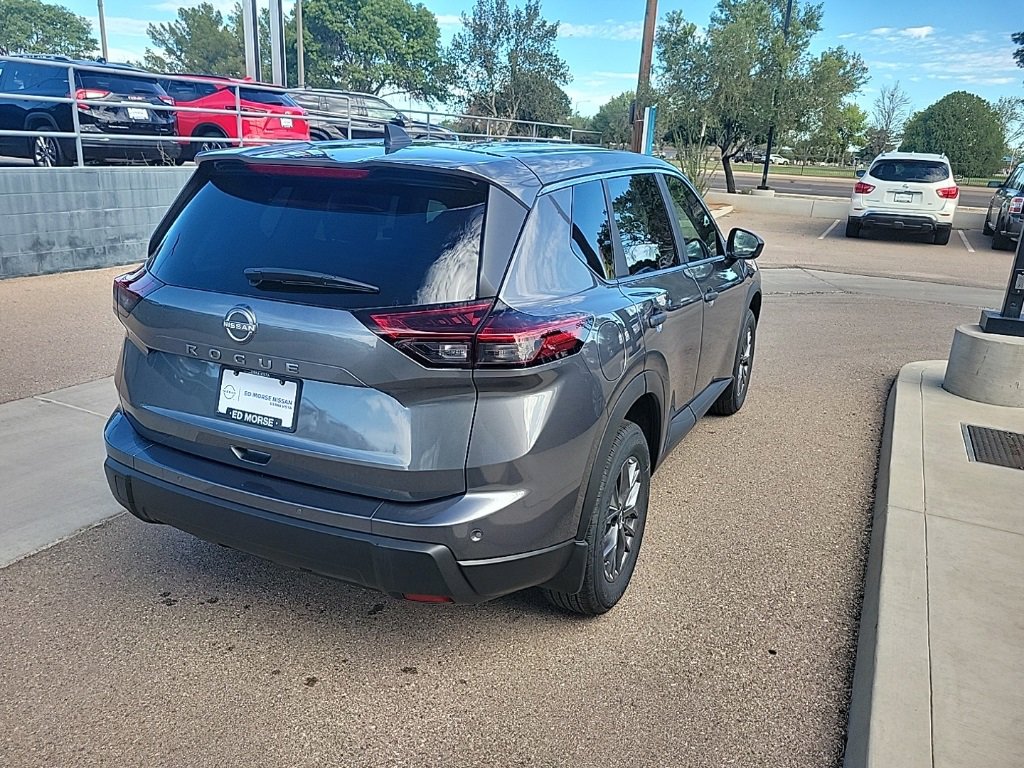 New 2026 Nissan Rogue S image 7