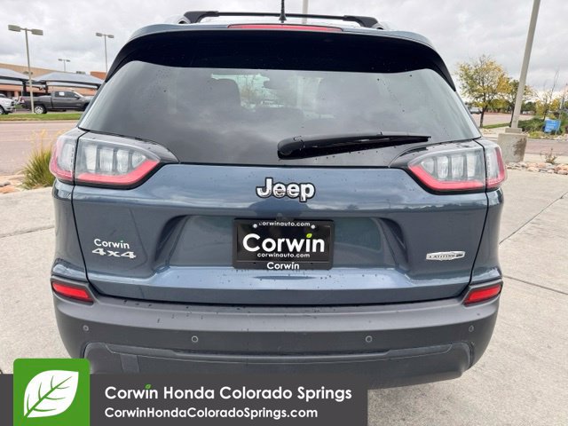 Used 2021 Jeep Cherokee Latitude Plus w/ Mopar Interior Package AWD/4WD image 8