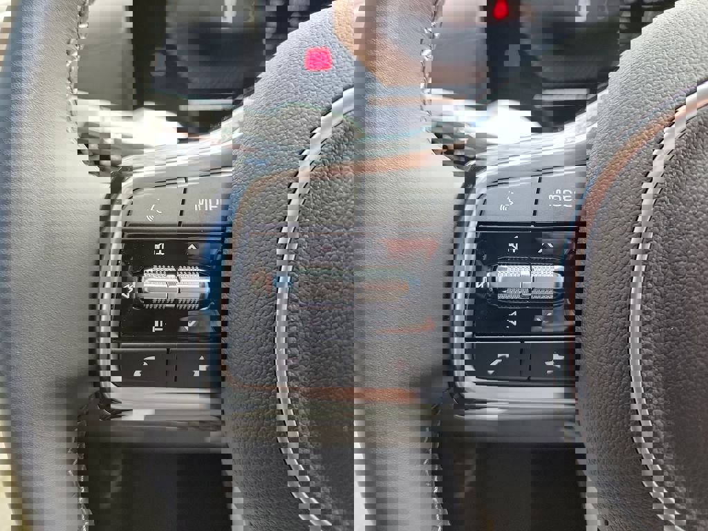 New 2026 Kia Carnival EX image 27