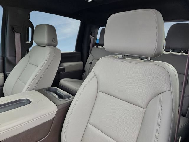 Used 2022 Chevrolet Silverado 3500 LTZ w/ LTZ Plus Package AWD/4WD image 16