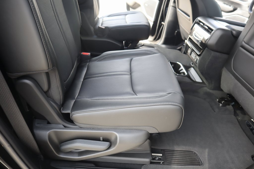 New 2025 Jeep Wagoneer L Series II image 16