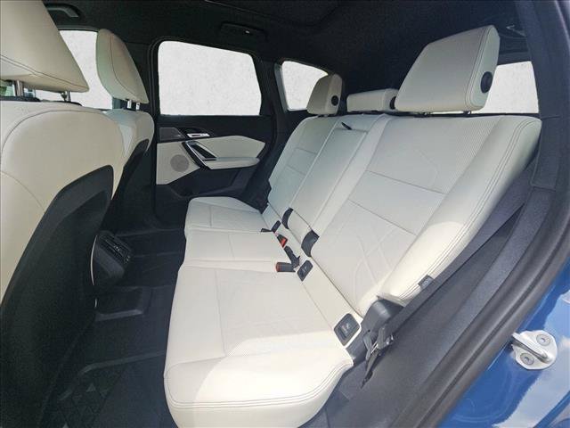 Certified 2026 BMW X1 xDrive28i w/ Technology Package AWD/4WD image 17