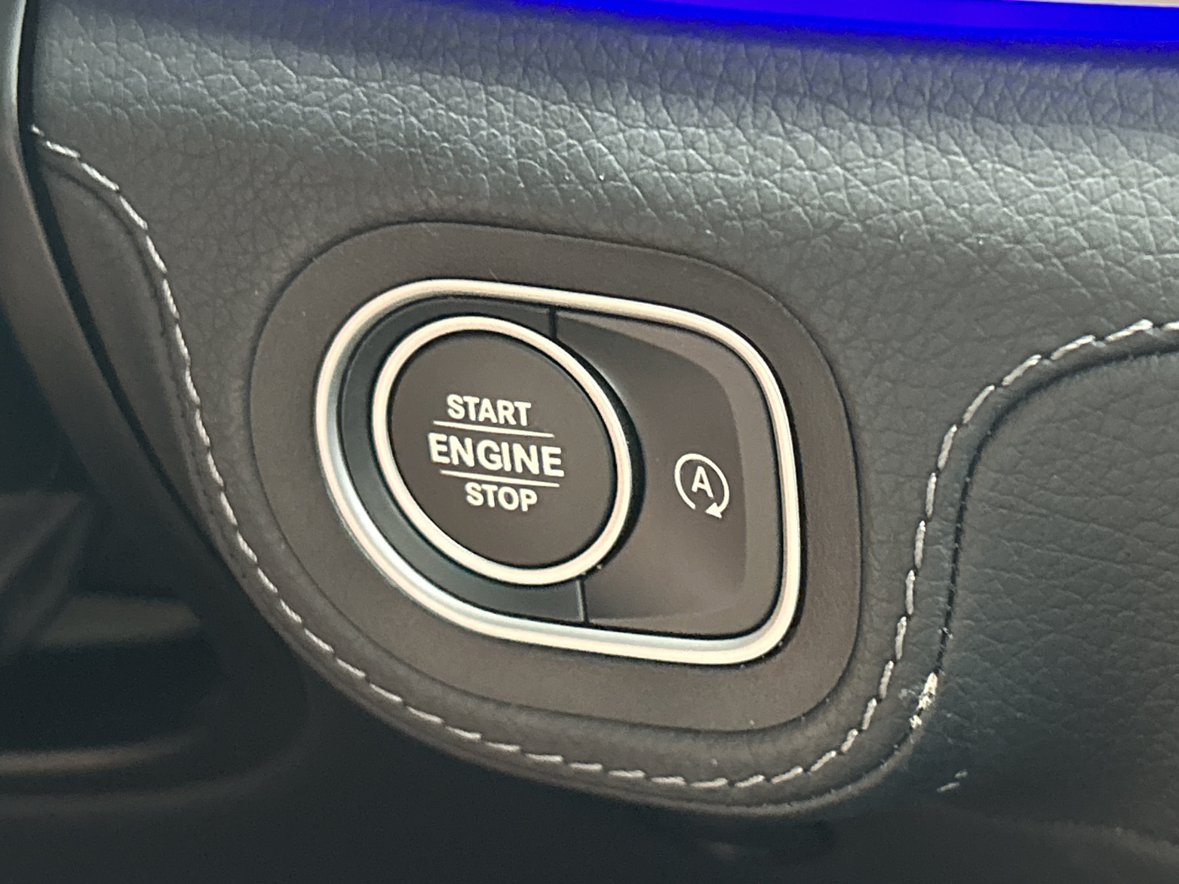 Certified 2025 Mercedes-Benz GLS 450 4MATIC image 33