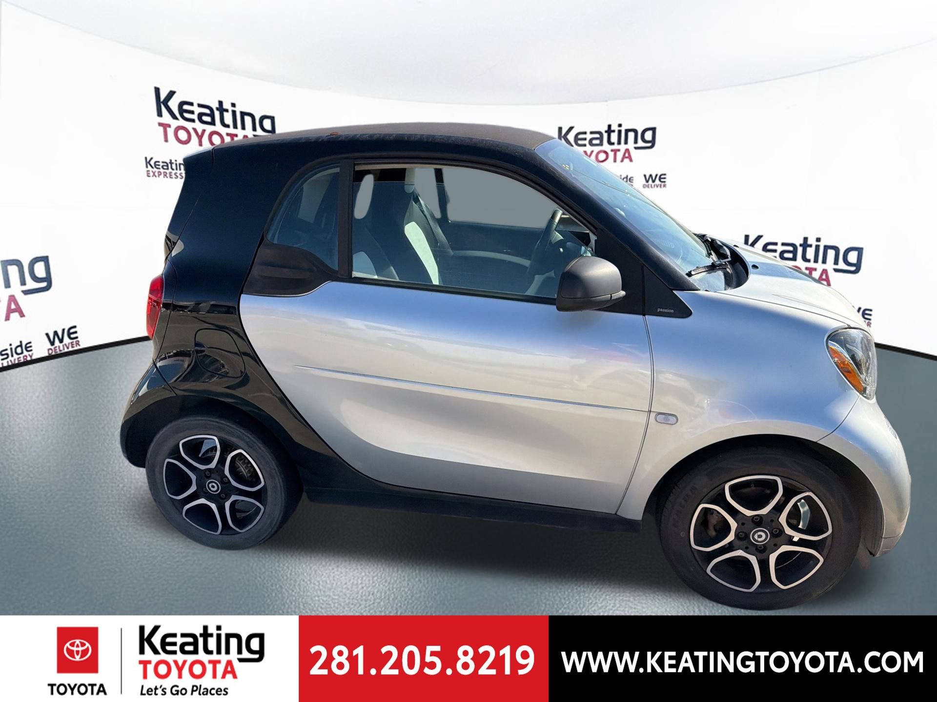 Used 2018 smart fortwo electric drive image 2