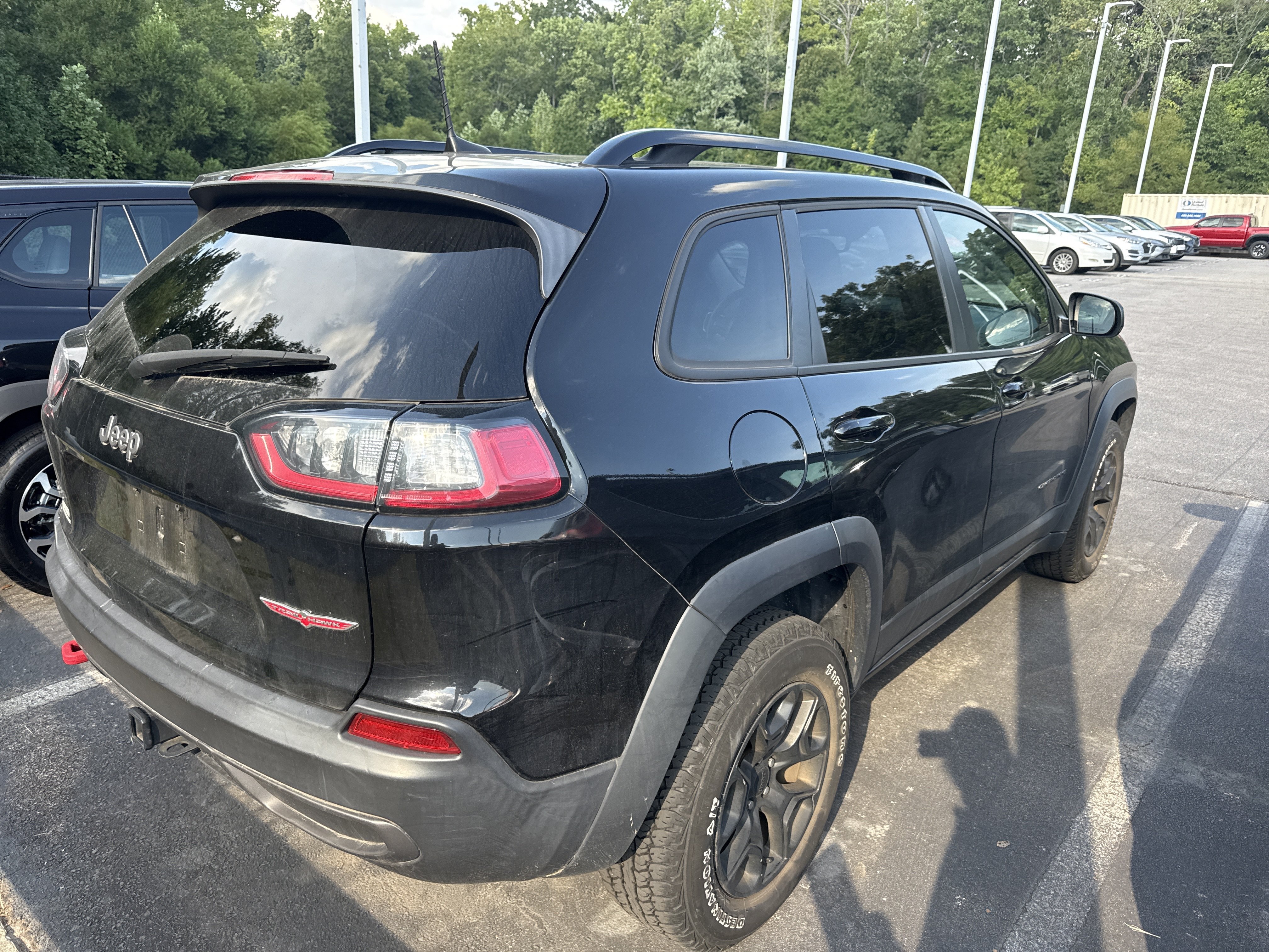 Used 2022 Jeep Cherokee Trailhawk w/ Premium Leather Package AWD/4WD image 6