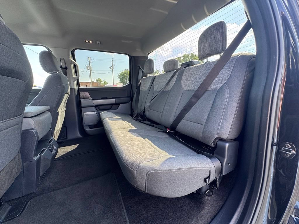 Used 2021 Ford F150 XLT w/ Equipment Group 302A High AWD/4WD image 16