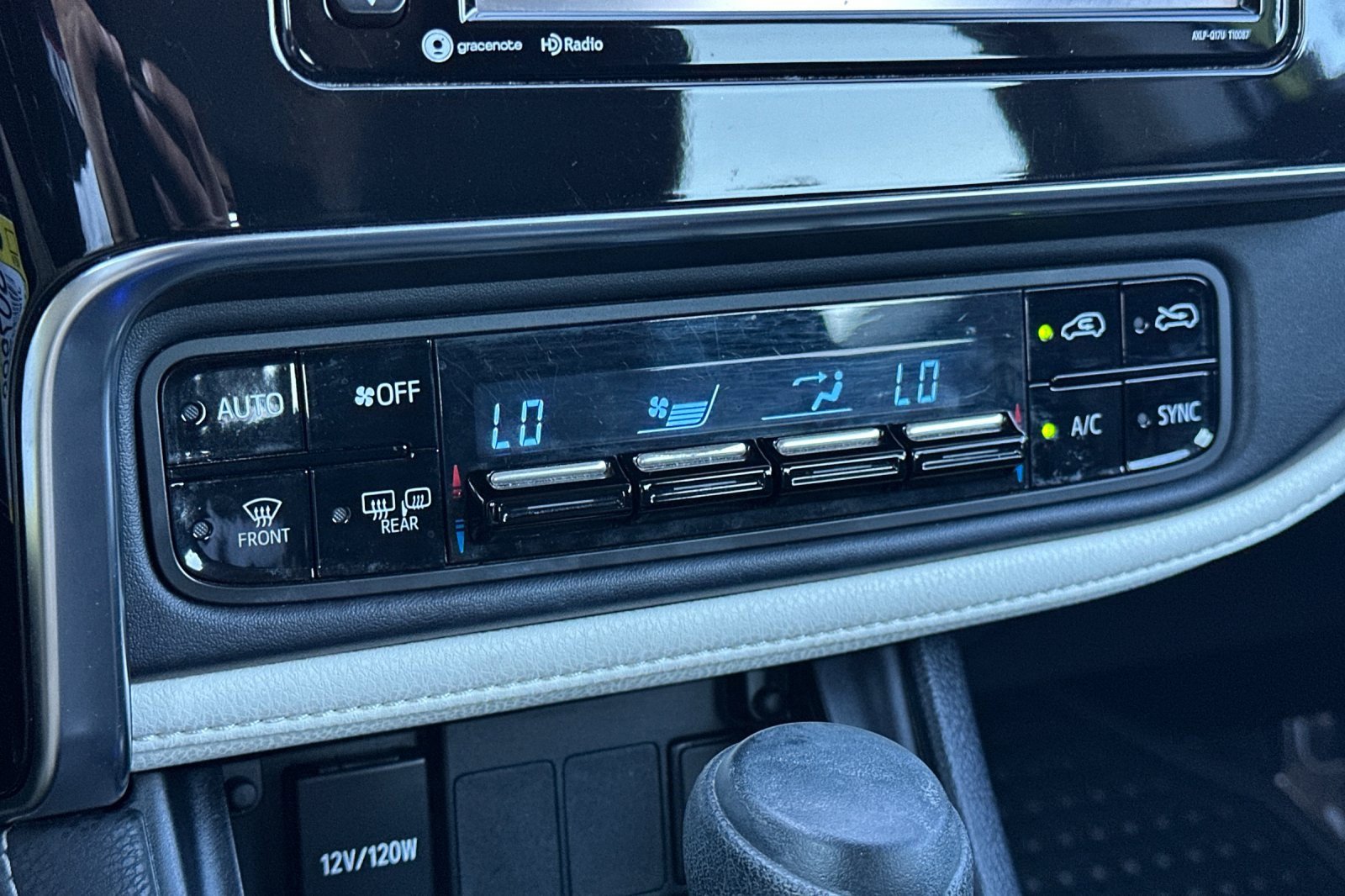 Used 2017 Toyota Corolla iM image 26