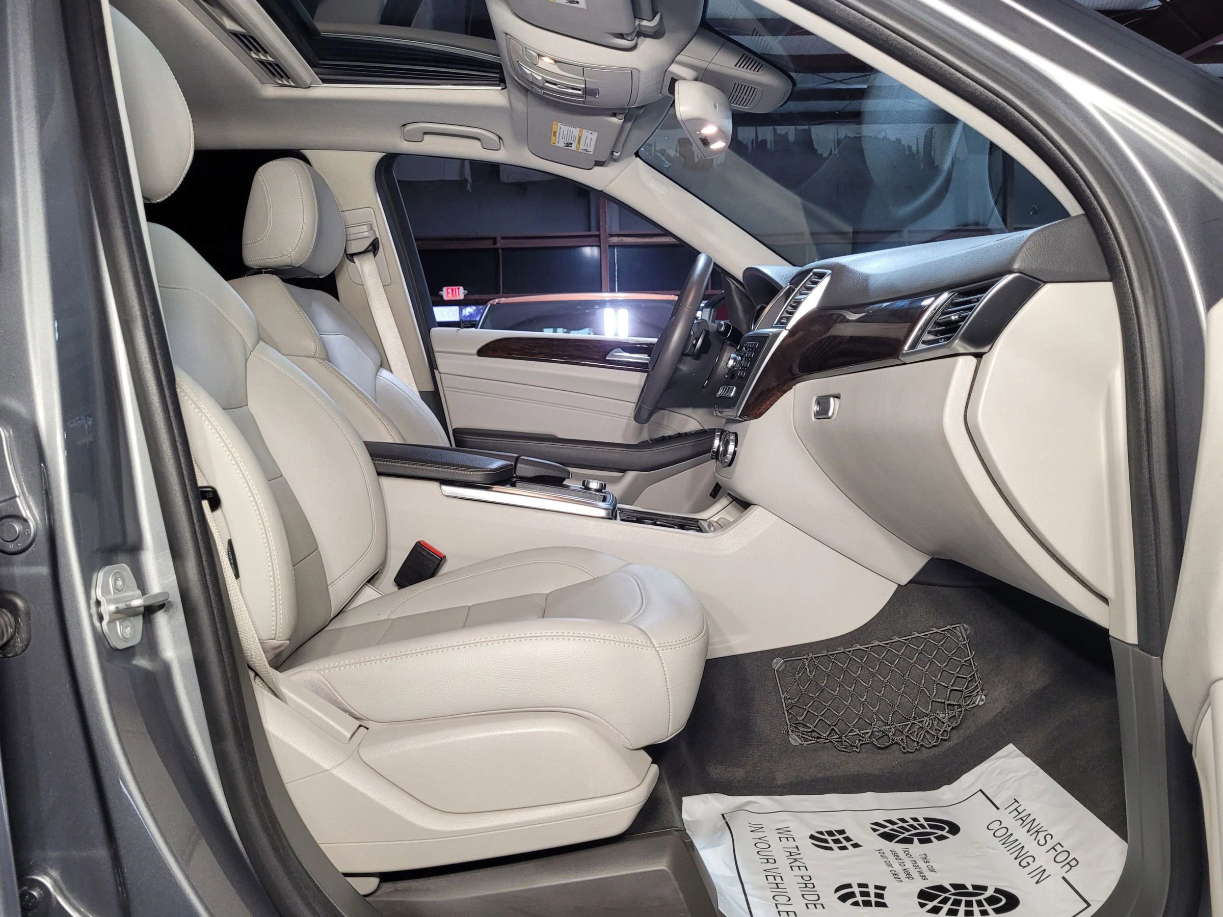 Used 2014 Mercedes-Benz ML 350 2WD w/ Premium 1 Package image 21