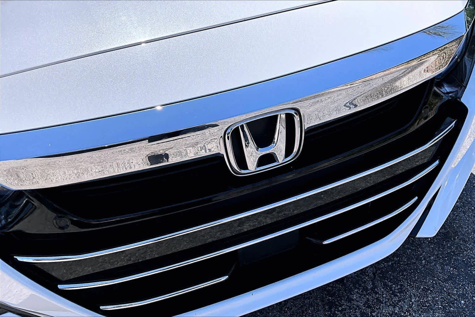 Used 2021 Honda Accord Touring image 30