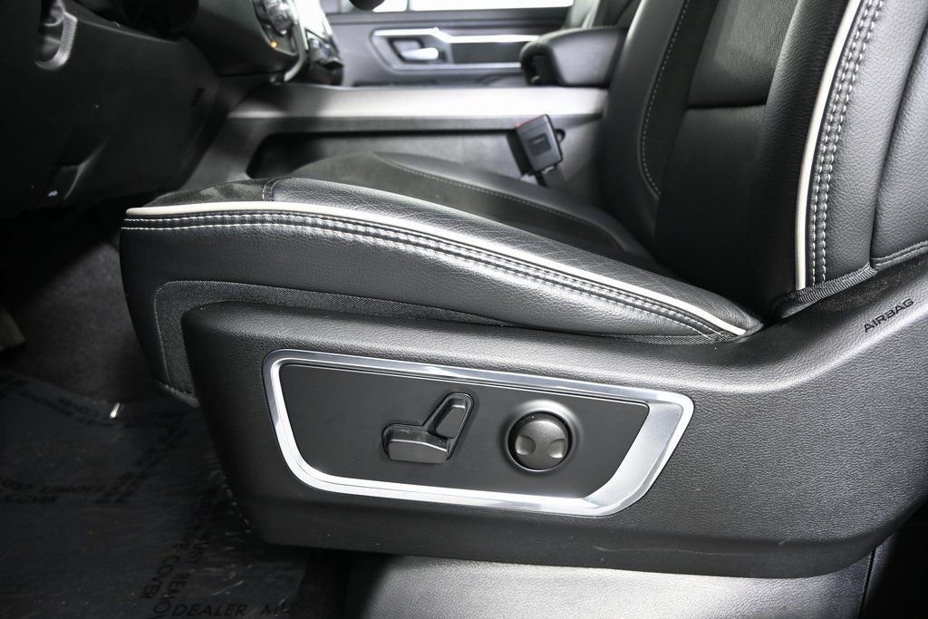 Used 2025 RAM 1500 Laramie image 22