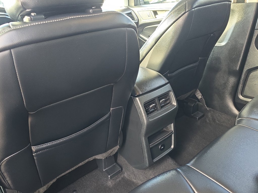 Certified 2024 Ford Edge SEL image 18