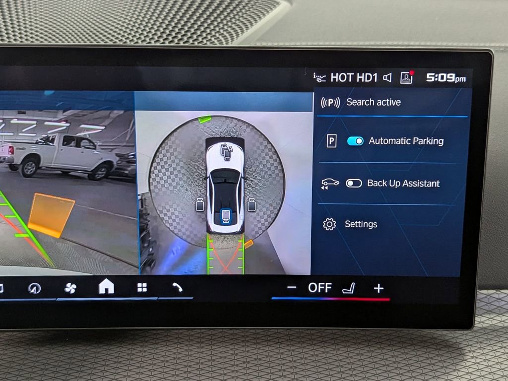 Used 2025 BMW M4 xDrive Competition w/ Executive Package image 27