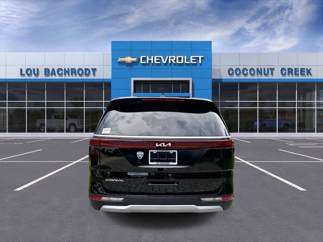 Used 2024 Kia Carnival LX FWD image 7