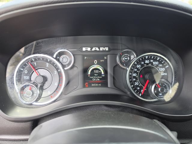 Used 2024 RAM 3500 Big Horn AWD/4WD image 34