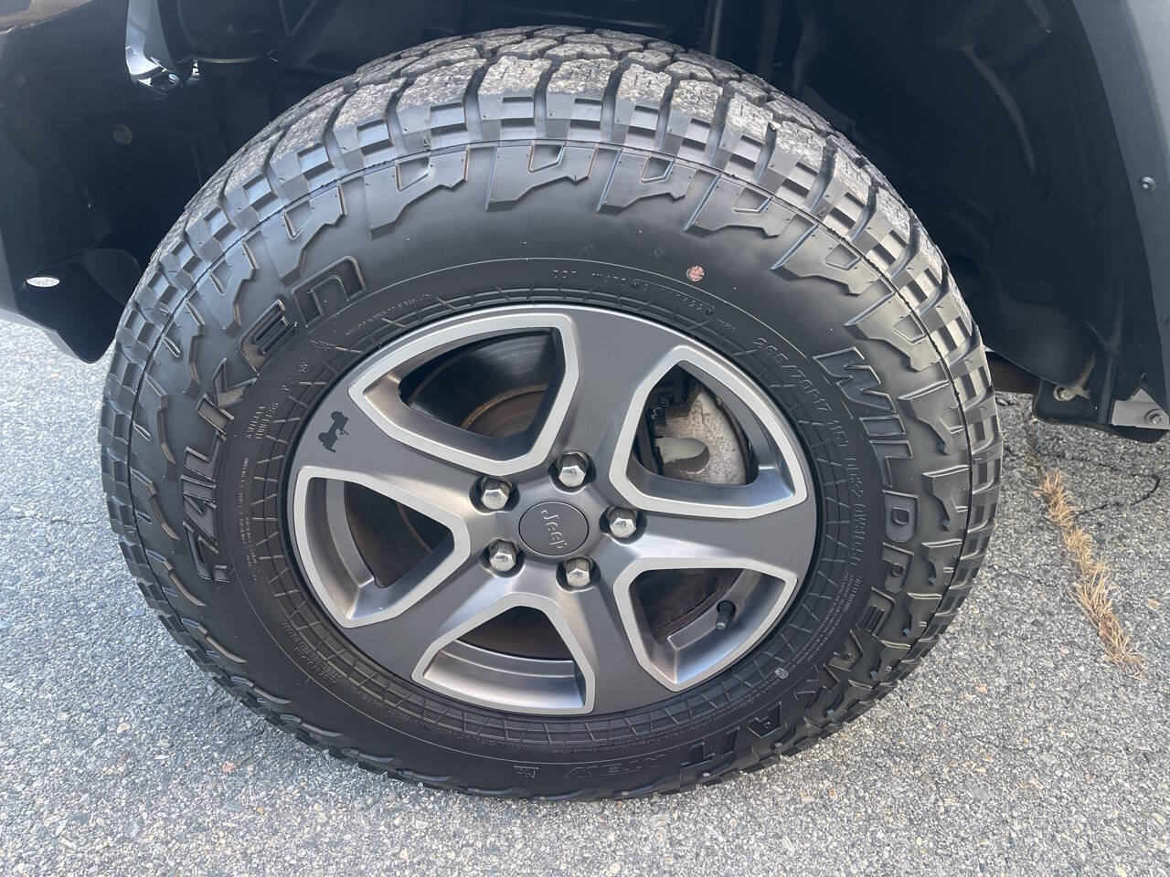 Used 2018 Jeep Wrangler Unlimited Sport S image 30