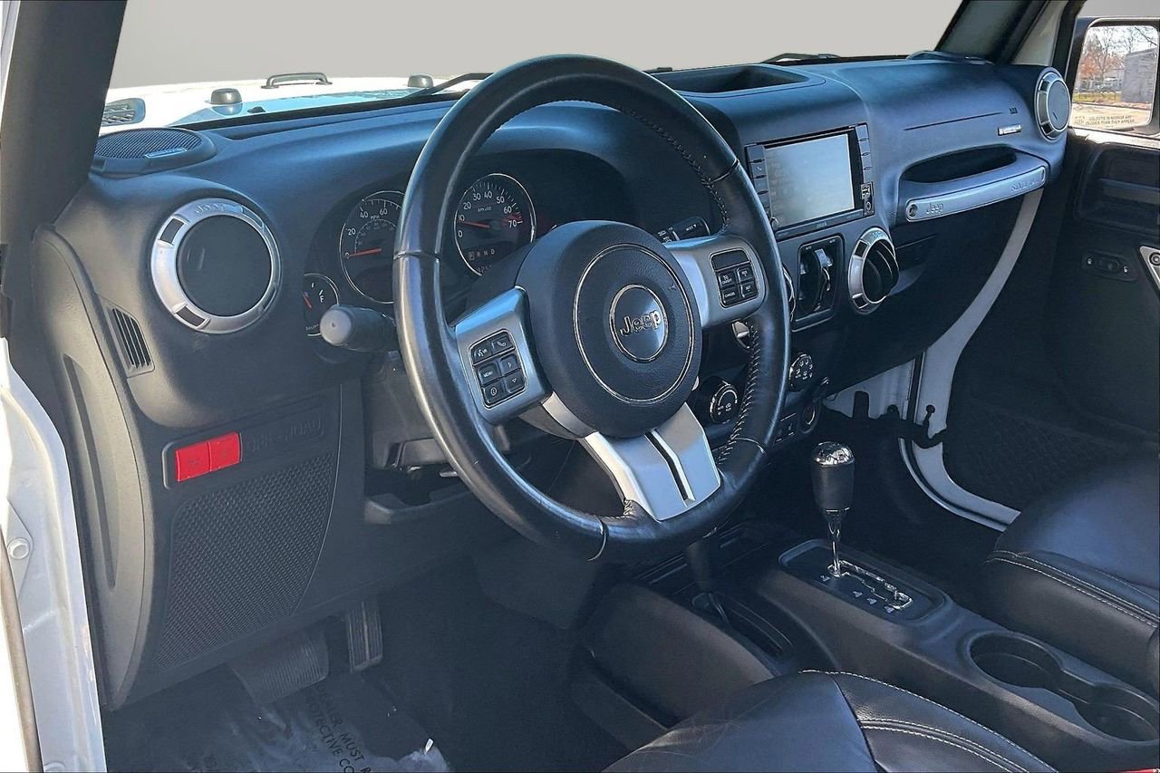 Certified 2017 Jeep Wrangler Unlimited Rubicon image 17