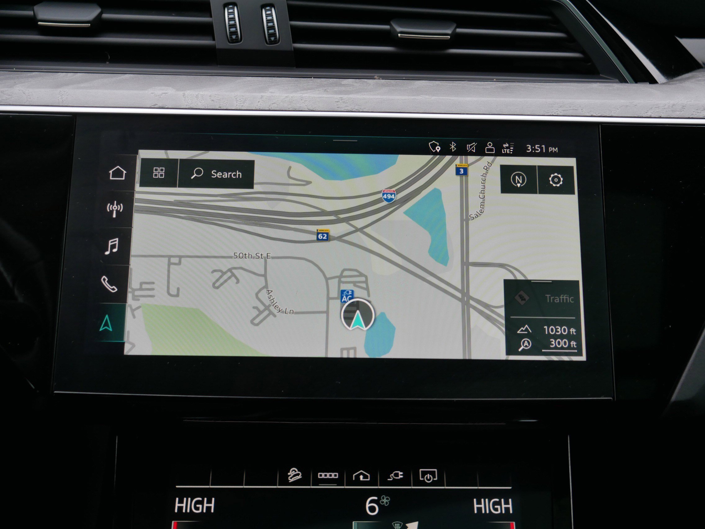 Used 2021 Audi e-tron Premium w/ Convenience Plus Package image 30