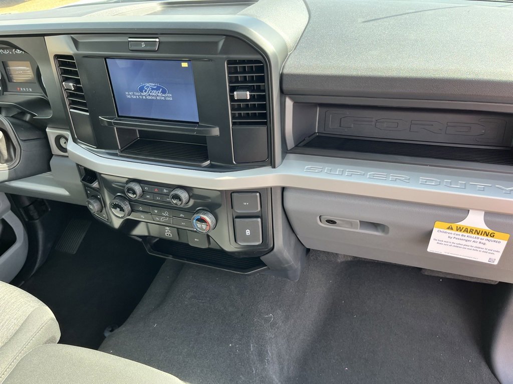 New 2026 Ford F350 4x4 Crew Cab Super Duty image 19
