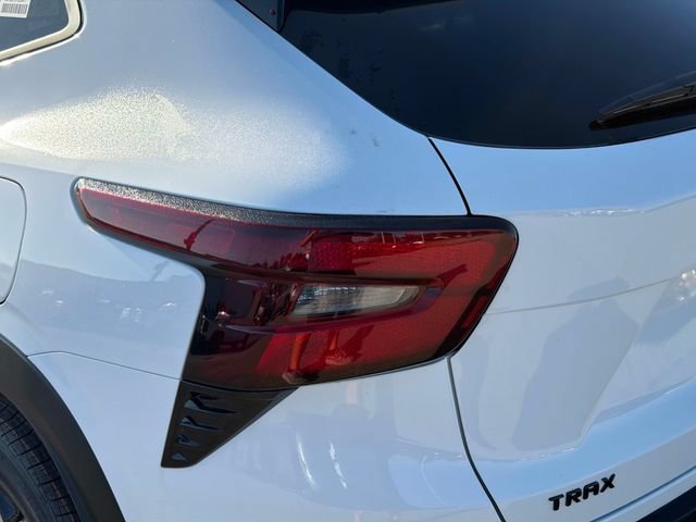New 2026 Chevrolet Trax RS w/ Sunroof Package FWD image 11