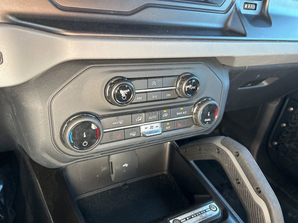 Used 2022 Ford Bronco Big Bend image 26