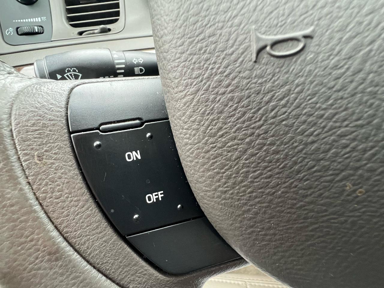 Used 2009 Mercury Grand Marquis LS RWD image 60