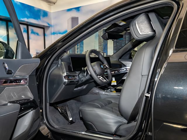 Used 2026 BMW 760i xDrive AWD/4WD image 13