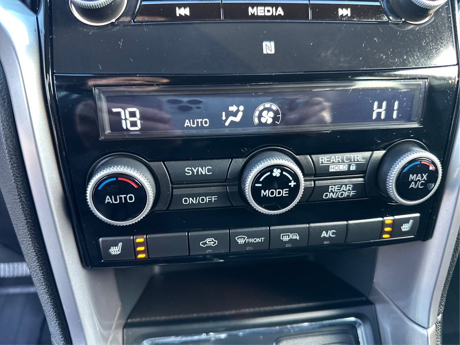 Used 2022 Subaru Ascent Premium w/ Convenience Package image 27