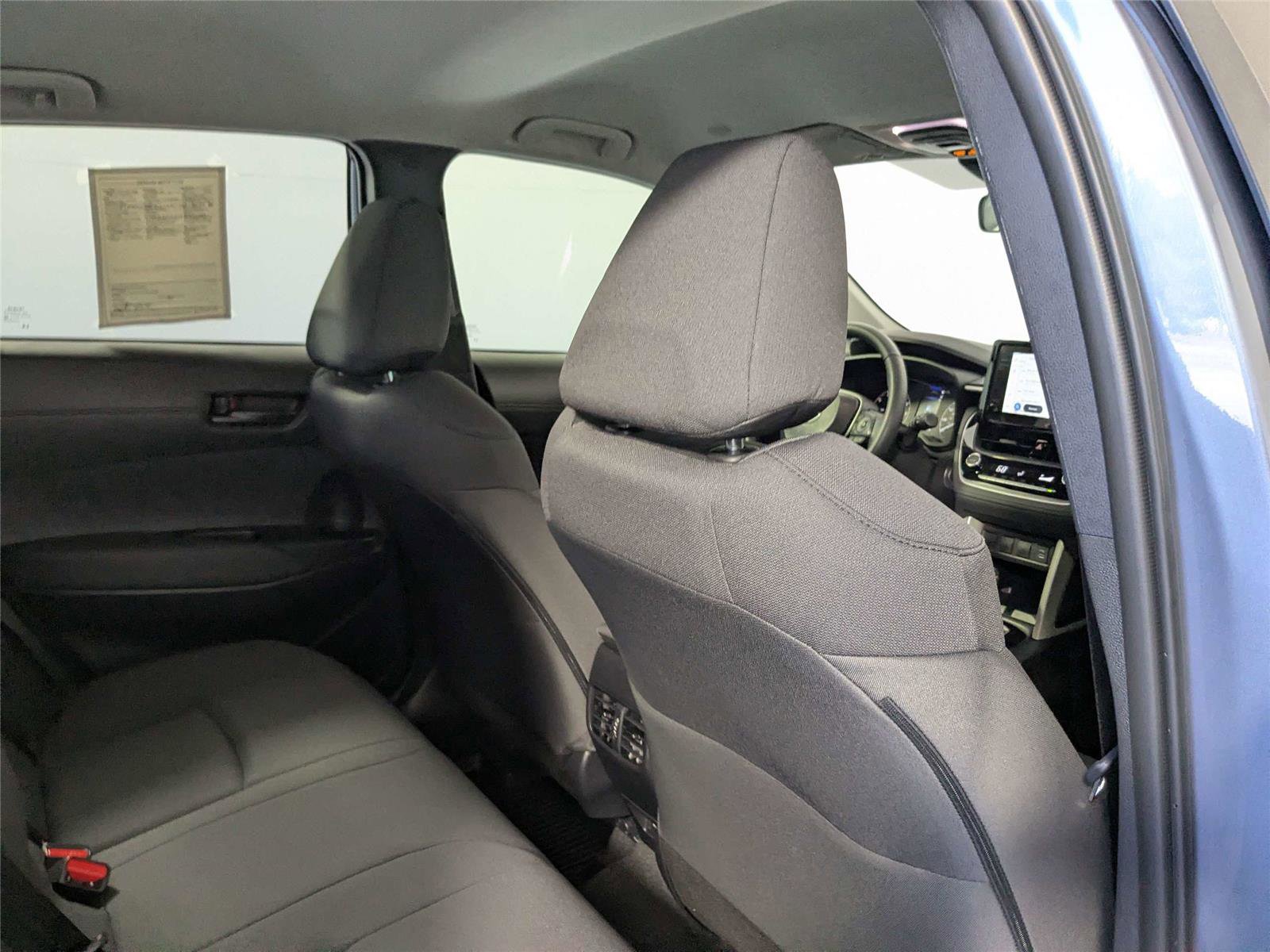 Certified 2025 Toyota Corolla Cross LE image 23