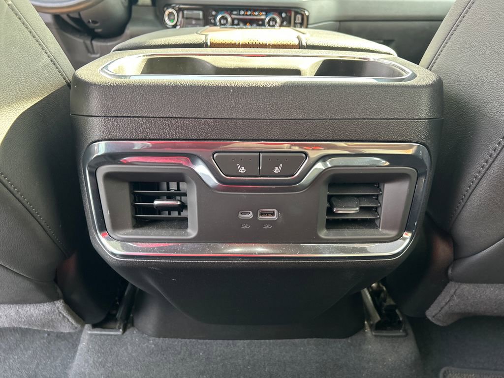 Certified 2025 Chevrolet Silverado 2500 High Country w/ Technology Package image 34