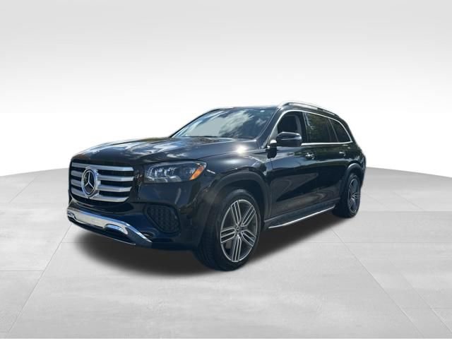 Certified 2026 Mercedes-Benz GLS 450 4MATIC image 2