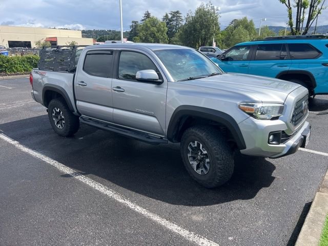 Certified 2019 Toyota Tacoma TRD Off-Road AWD/4WD image 21