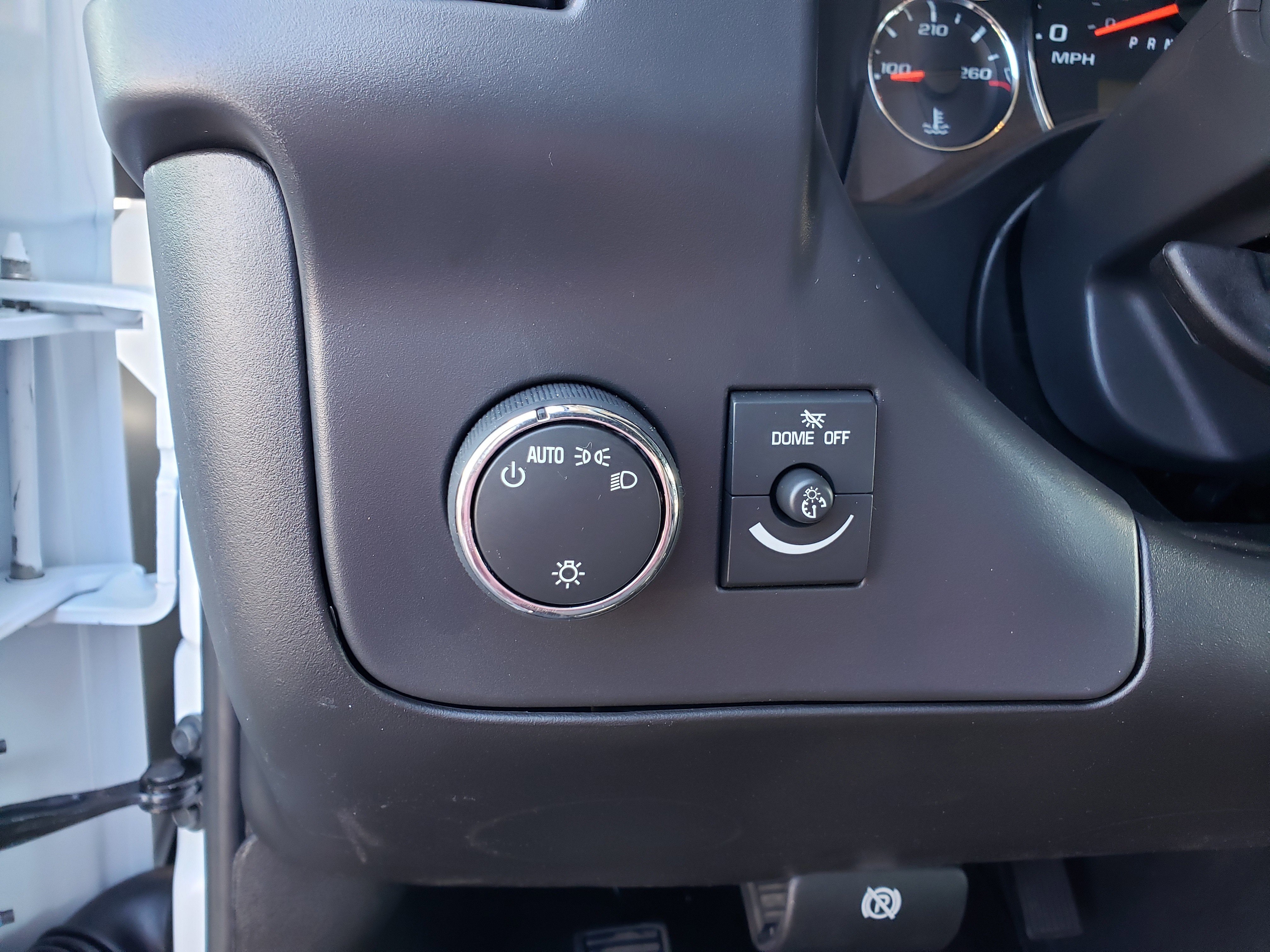 New 2025 Chevrolet Express 2500 Extended w/ Driver Convenience Package image 17