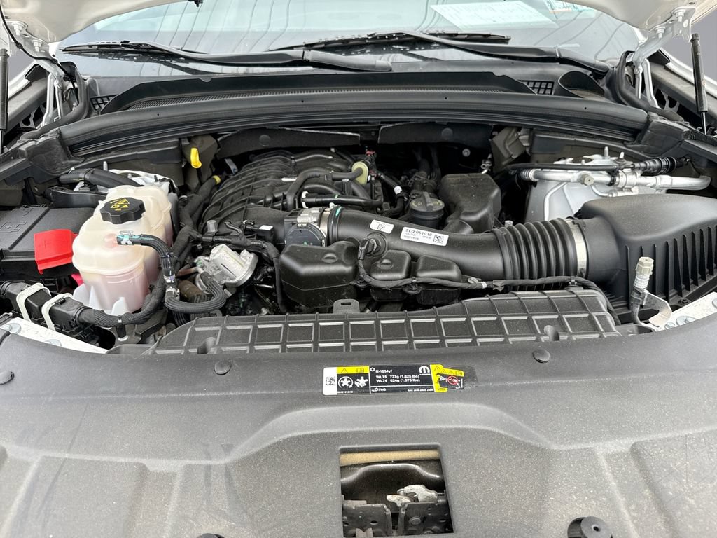 Used 2023 Jeep Grand Cherokee Limited AWD/4WD image 14