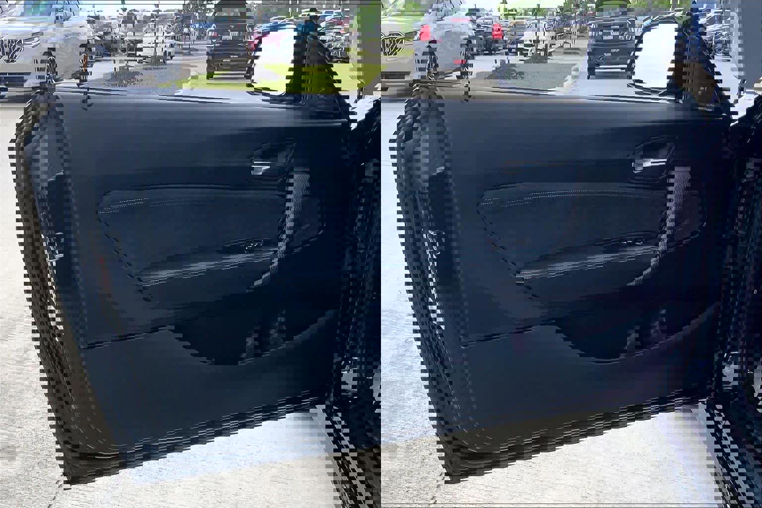 Used 2018 BMW M2 image 23