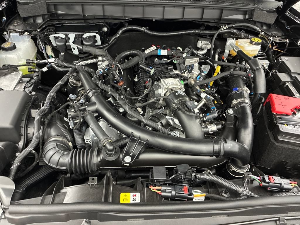 New 2025 Ford Bronco Outer Banks w/ Sasquatch Package image 25