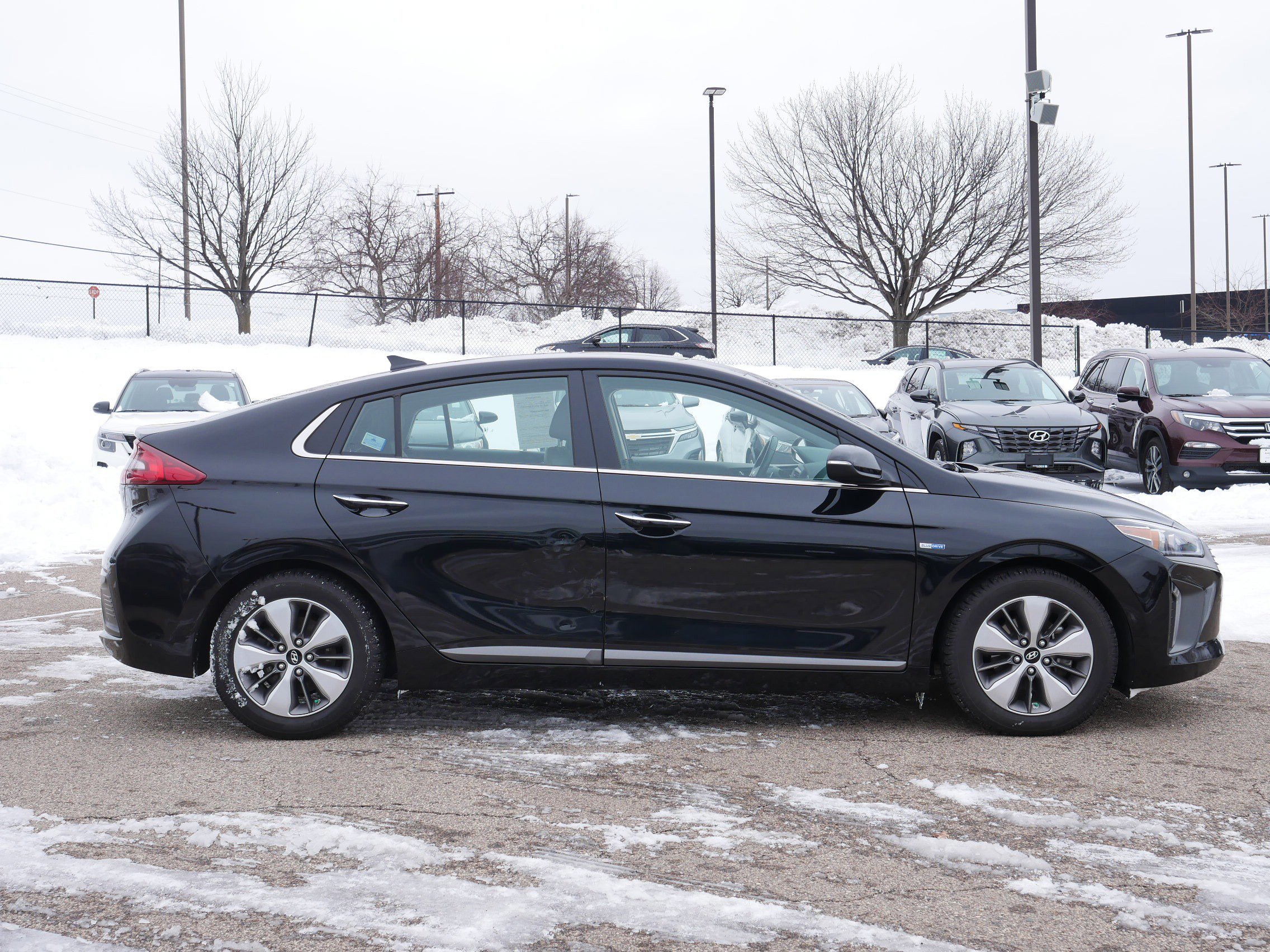 Used 2019 Hyundai Ioniq Limited w/ Ultimate Package 02 image 5