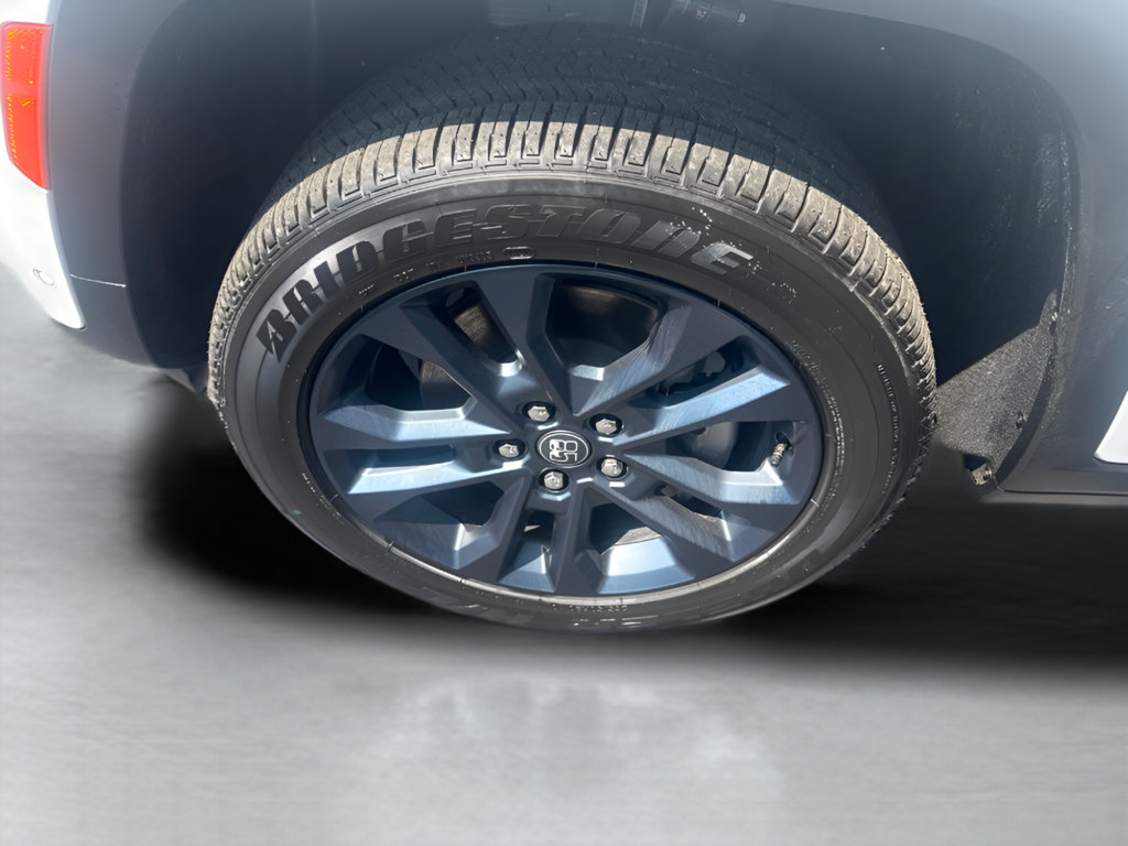 New 2026 Jeep Grand Cherokee L Limited AWD/4WD image 8