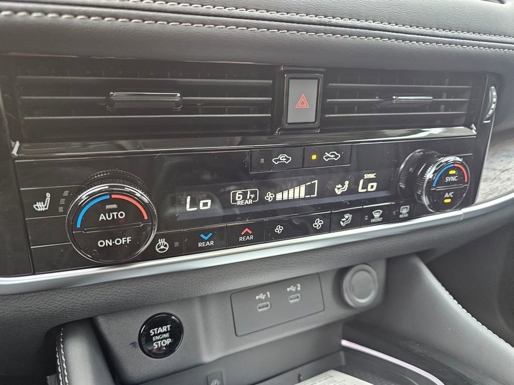 New 2026 Nissan Rogue Platinum AWD/4WD image 23