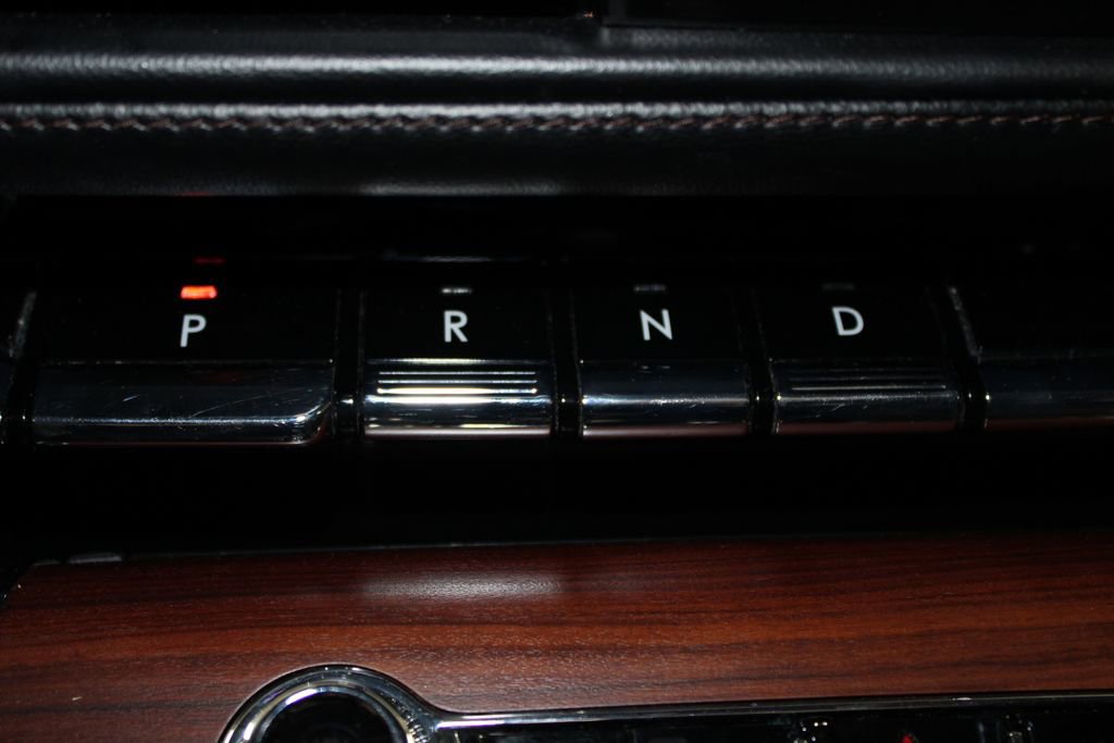 Used 2022 Lincoln Aviator Reserve w/ Equipment Group 201A AWD/4WD image 27