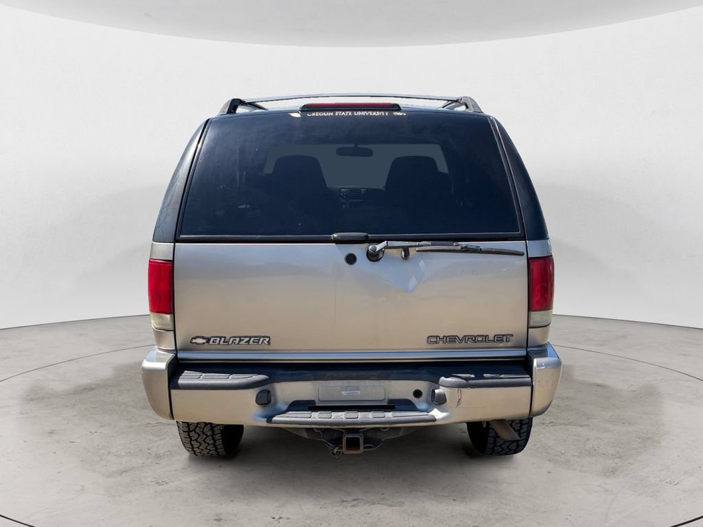 Used 2002 Chevrolet Blazer LS w/ Preferred Equipment Group AWD/4WD image 6
