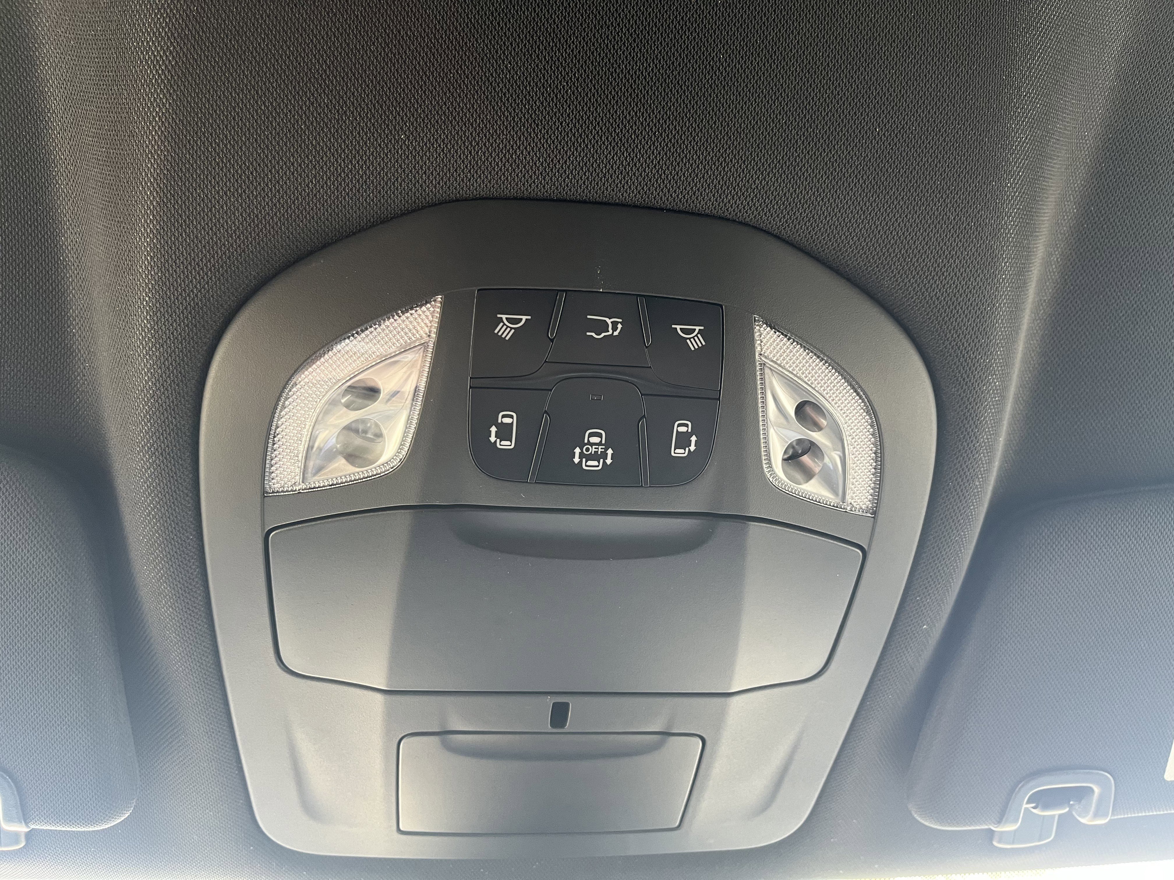 New 2026 Chrysler Pacifica Select image 24