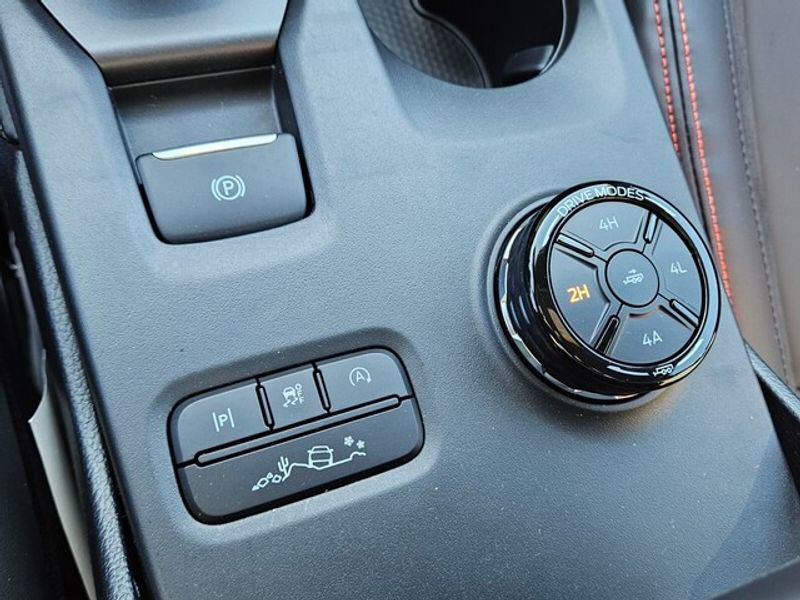 New 2025 Ford Ranger Raptor image 24