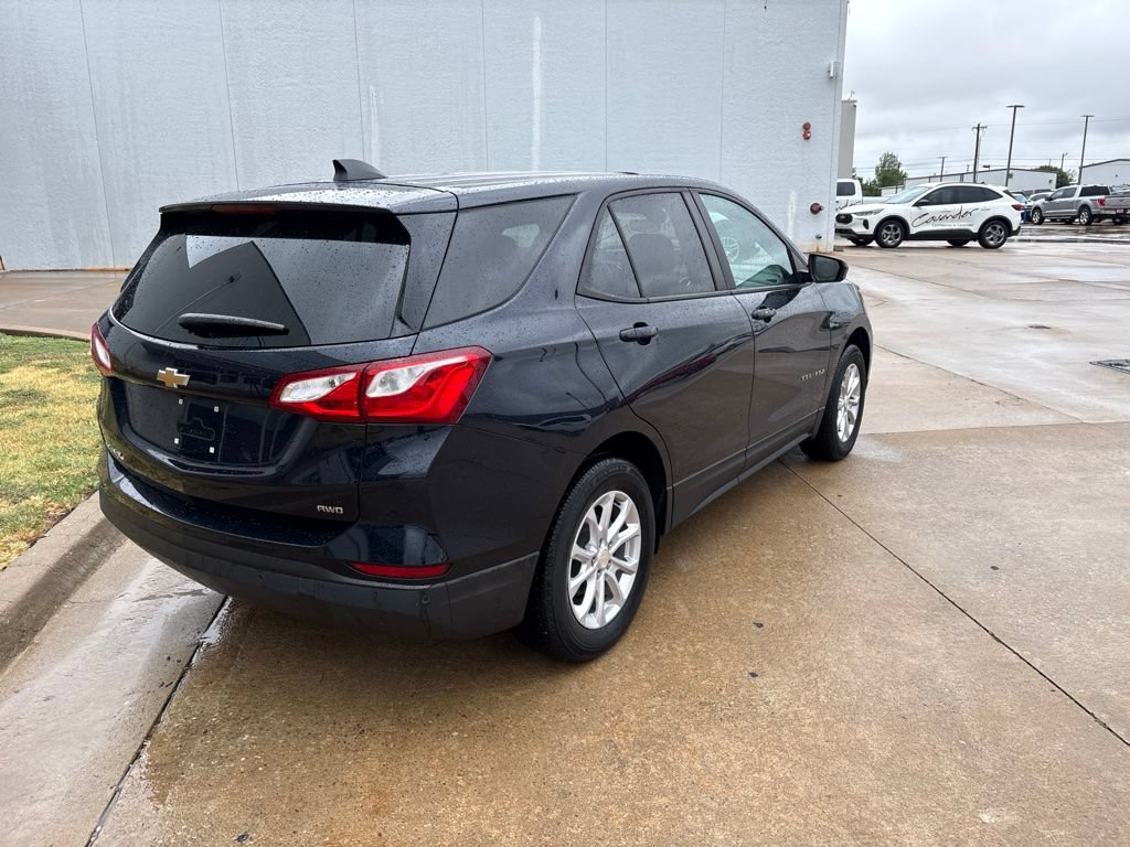 Used 2020 Chevrolet Equinox LS AWD/4WD image 5