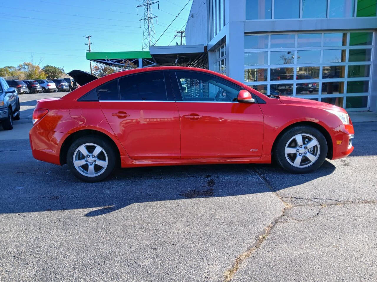 Used 2016 Chevrolet Cruze LT FWD image 4