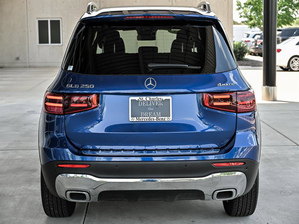Certified 2025 Mercedes-Benz GLB 250 4MATIC image 8