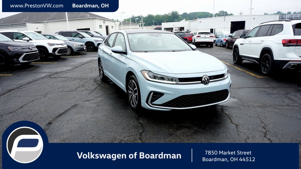 New 2025 Volkswagen Jetta SE