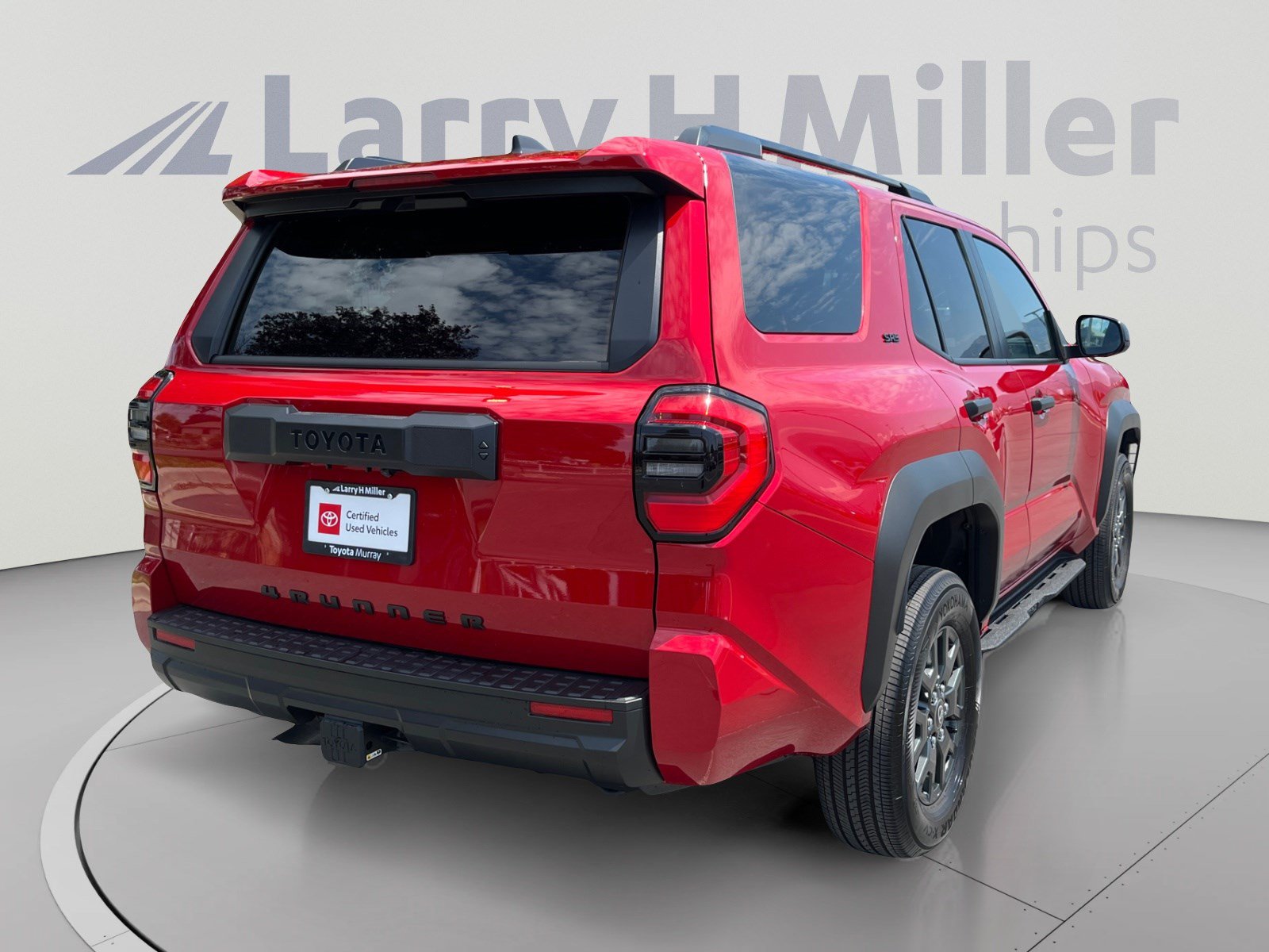 Certified 2026 Toyota 4Runner SR5 AWD/4WD image 5