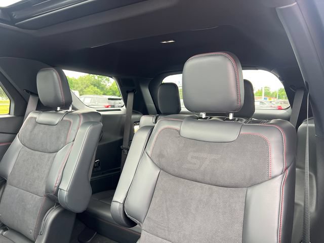 New 2026 Ford Explorer ST AWD/4WD image 27