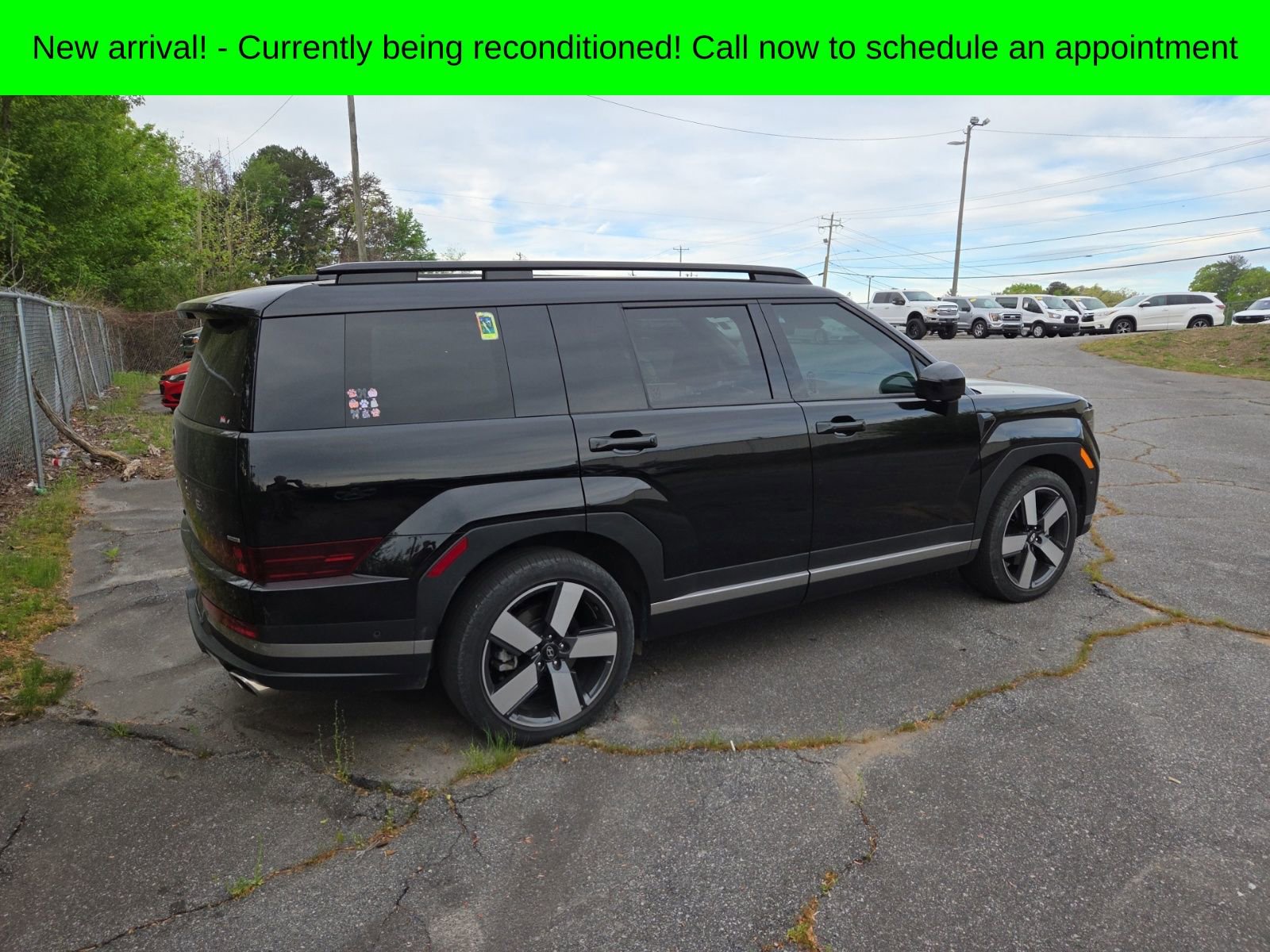 Used 2024 Hyundai Santa Fe Limited image 5