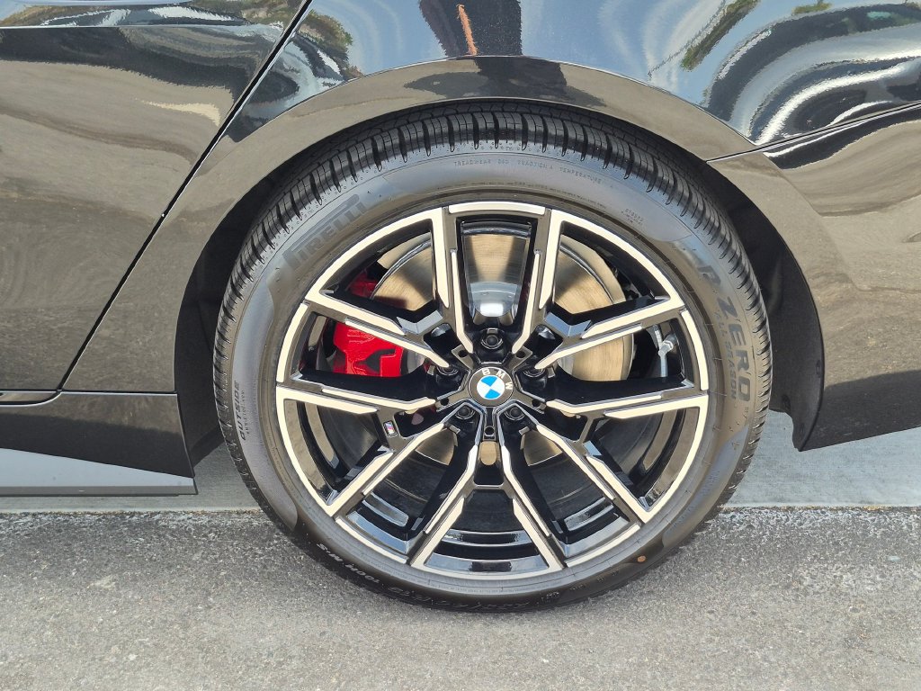 New 2026 BMW i4 xDrive40i w/ M Sport Package AWD/4WD image 32
